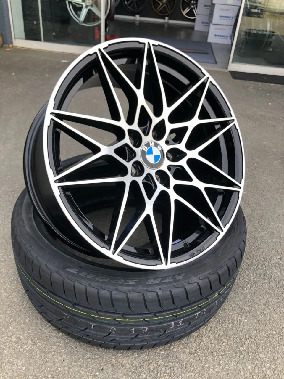 18 Zoll MAM B2 et35 5x120 schwarz für BMW M Performance Paket F10 F11 F30 F32 M4