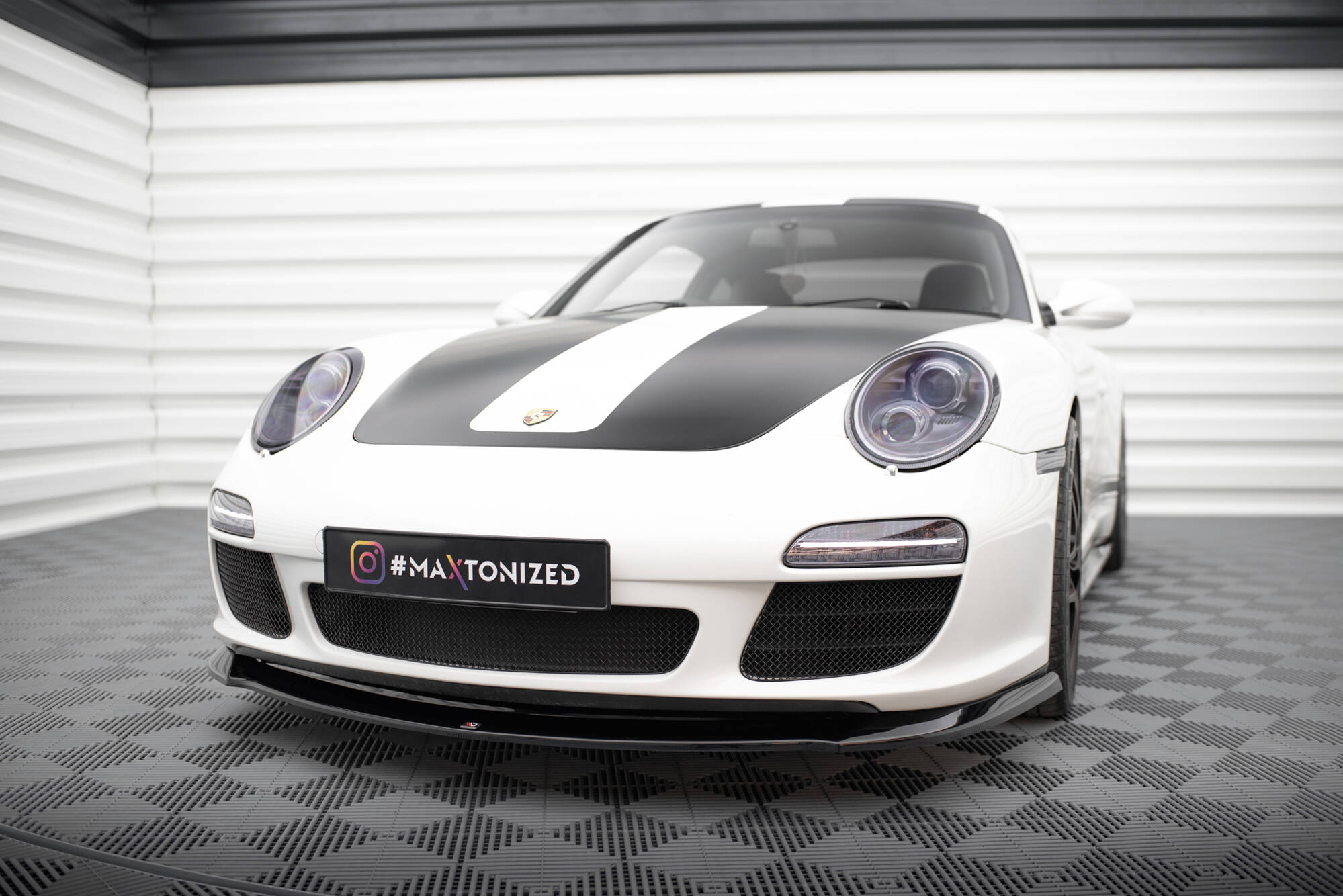 Street+ Spoilerlippe Front Ansatz V.1 passend für Porsche 911 Carrera 997 FL schwarz Hochglanz