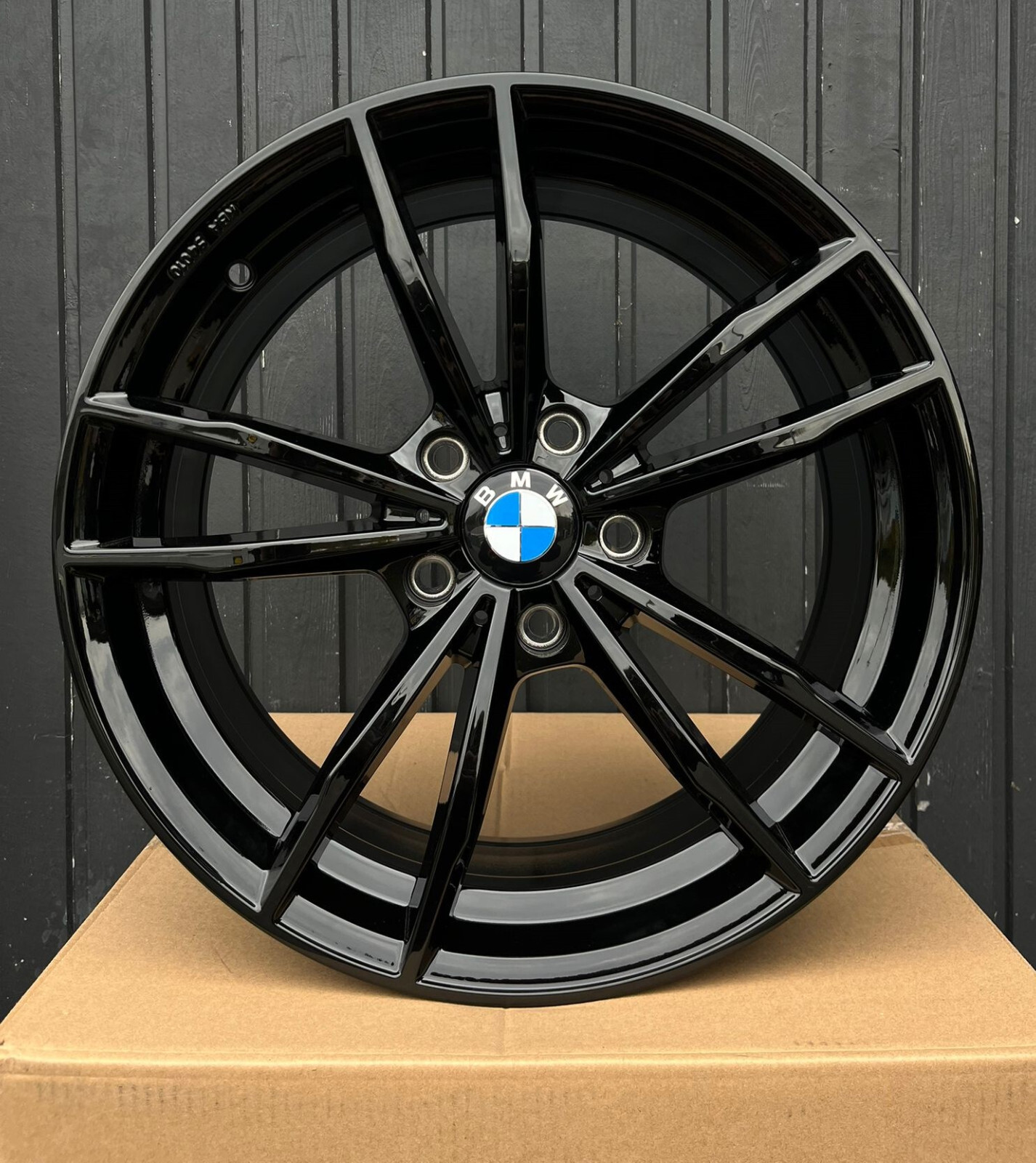 19 Zoll UA24 Felgen für BMW 5er G30 G31 M550 Limo Touring X3 X4 Z4 G01 G02 G29