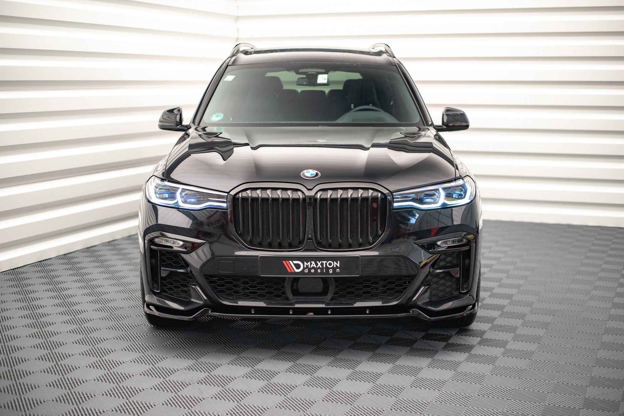 Street+ Spoilerlippe Front Ansatz V.2 passend für BMW X7 M-Paket G07 schwarz Hochglanz