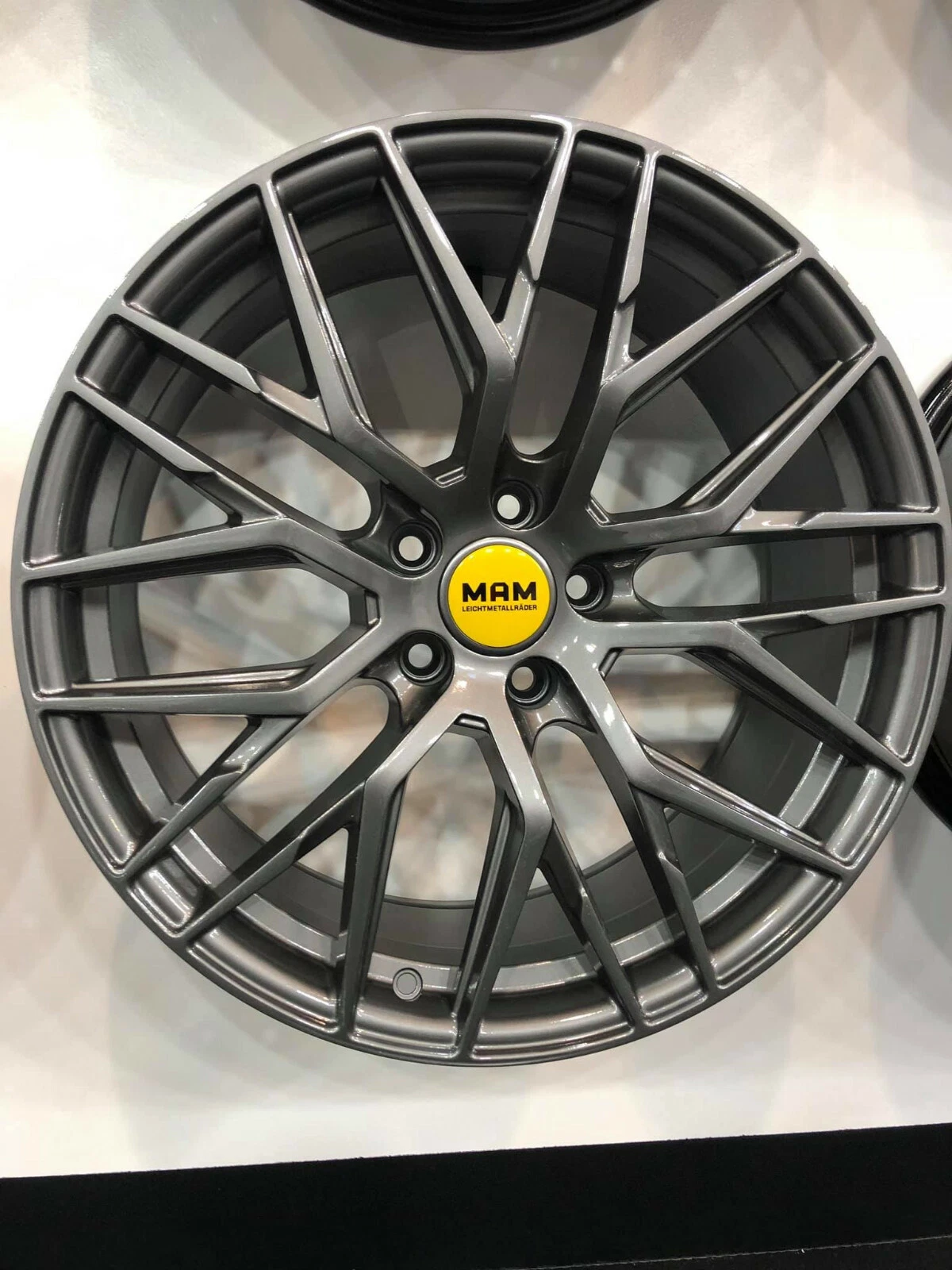 19 Zoll RS4 Felgen für Lexus GS IS NX RCF RC F SC UX Suzuki Kizashi SX4 Vitara