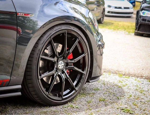 19 Zoll V1 Alu Felgen 5x112 et45 für Audi A3 S3 RS3 Ateca Cupra Q2 Q3 GTI Leon
