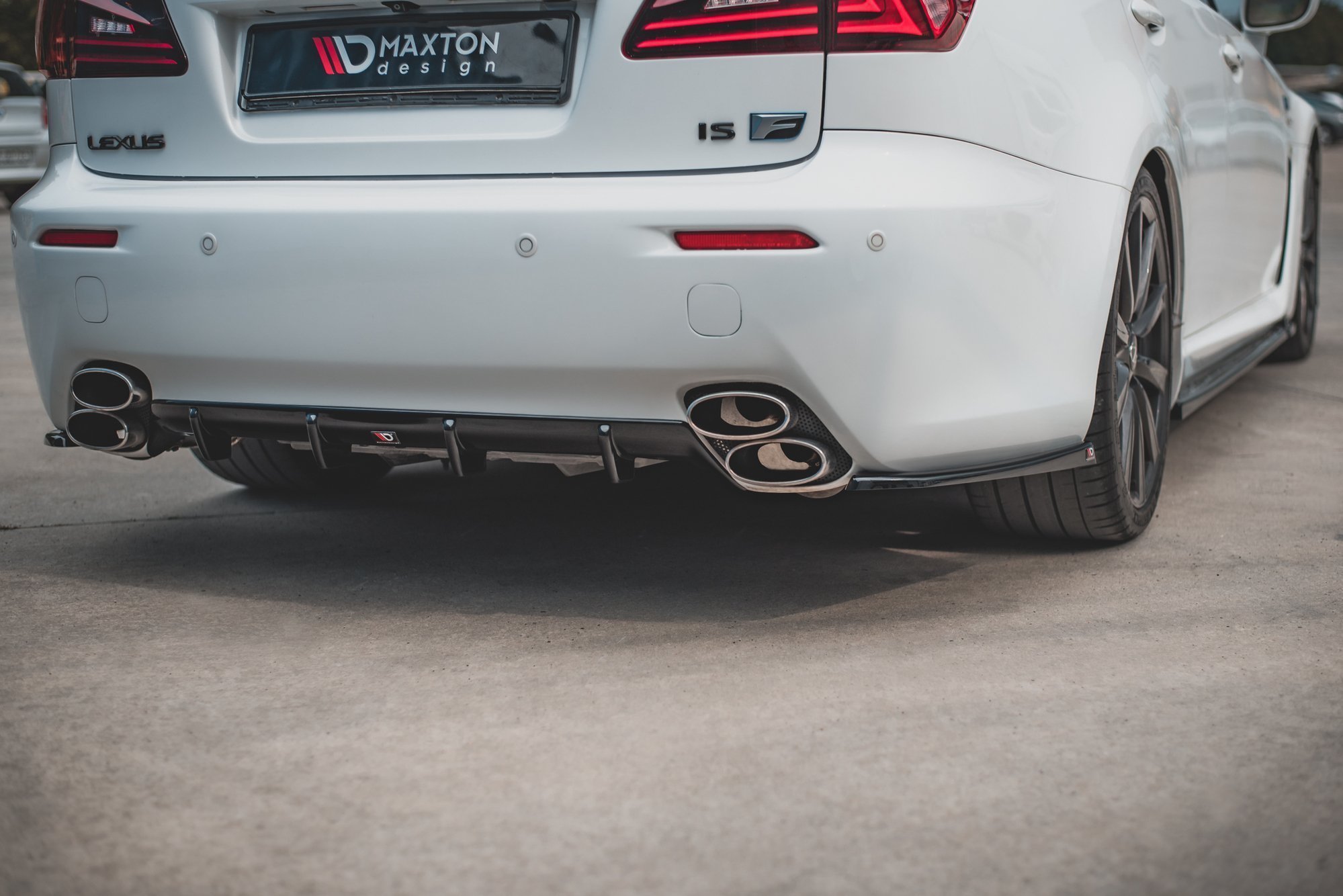Street+ Heck Ansatz Diffusor passend für Lexus IS F Mk2 schwarz Hochglanz