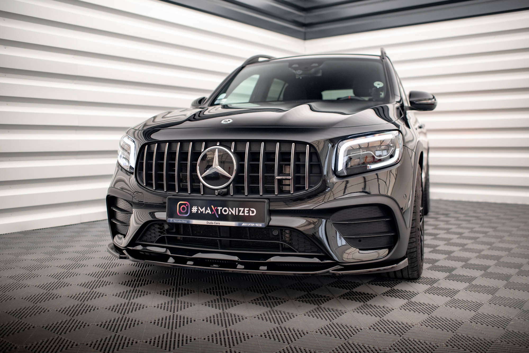 Street+ Spoilerlippe Front Ansatz V.2 passend für Mercedes-AMG GLB 35 / AMG-Line X247 schwarz Hochglanz