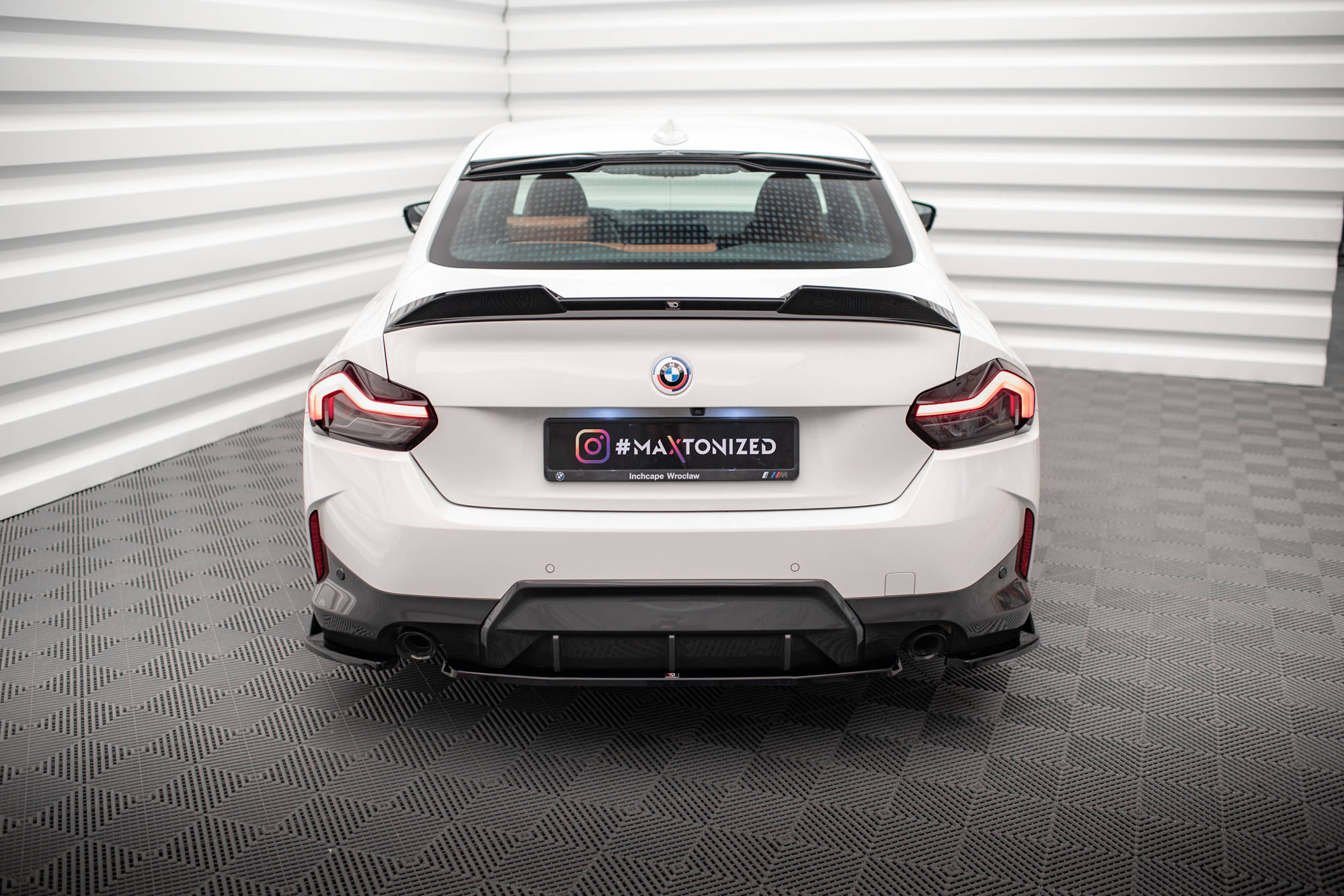 Street+ Mittlerer Diffusor Heck Ansatz passend für BMW 2 Coupe M-Paket G42 schwarz Hochglanz