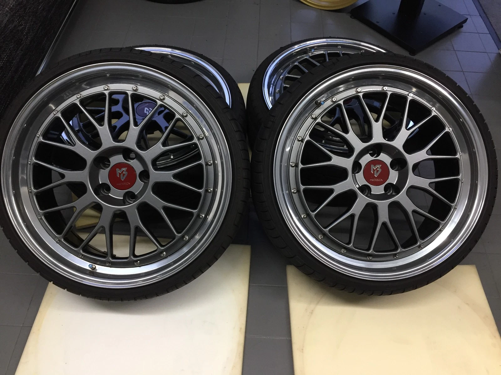 19 Zoll LV1 Felgen 5x112 et45 Grau poliert Gutachten GTI R S-Line RS TT Le Mans