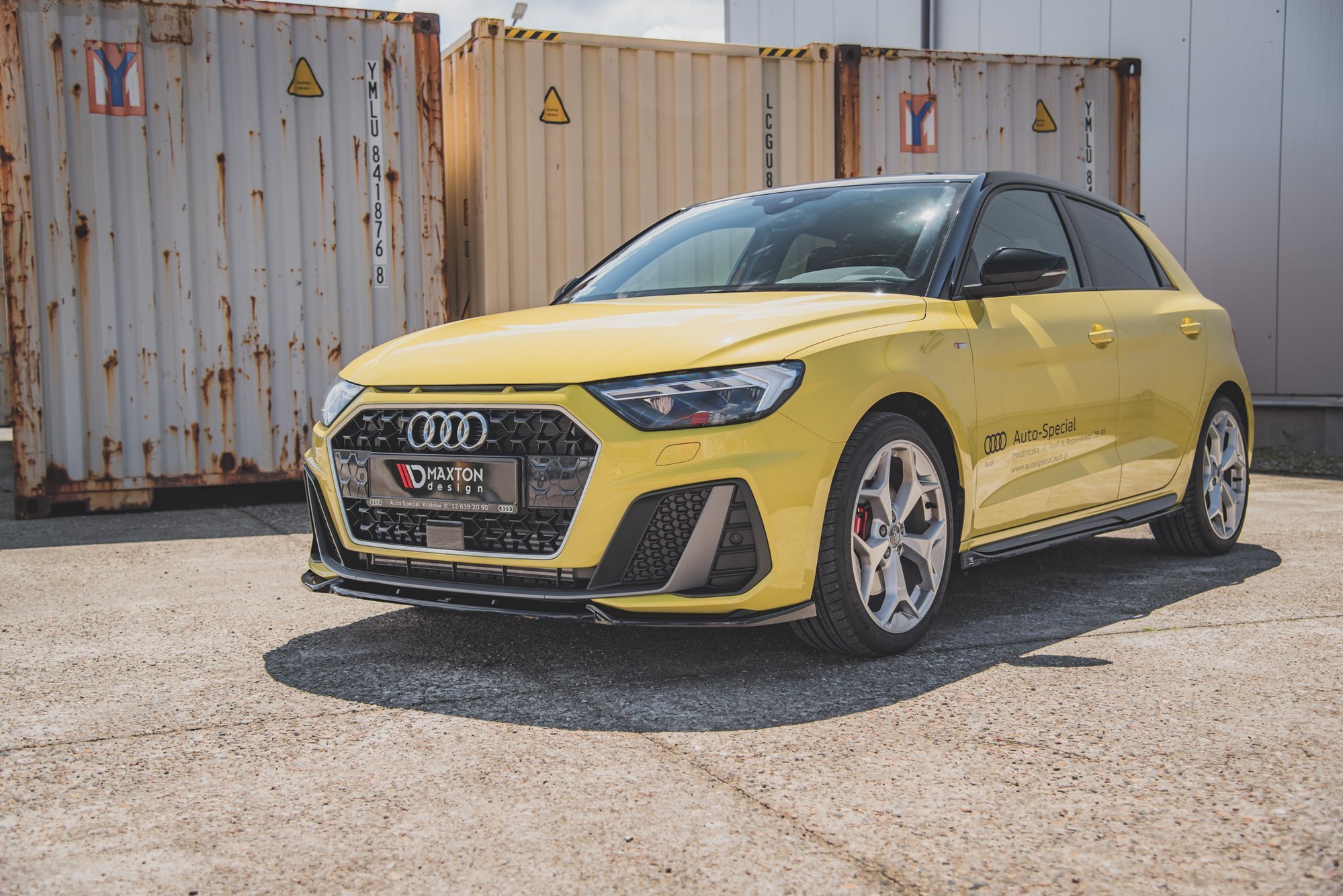 Front Ansatz V.3 für Audi A1 S-Line GB schwarz Hochglanz