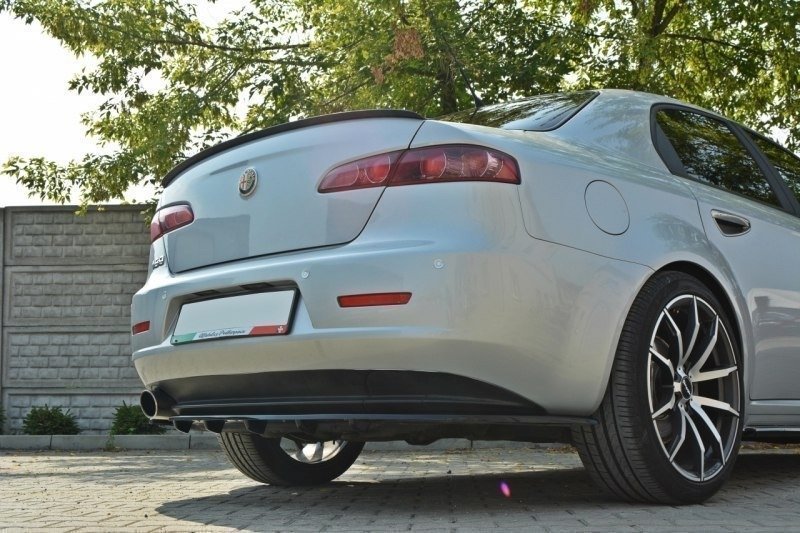 Street+ Mittlerer Diffusor Heck Ansatz passend für Alfa Romeo 159 im RACE schwarz Hochglanz