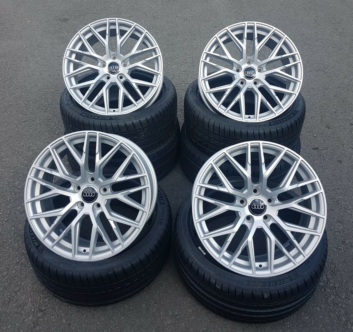 18 Zoll RS4 Felgen für VW T-Roc Passat Sharan Touran R-Line Golf 5 6 7 Variant