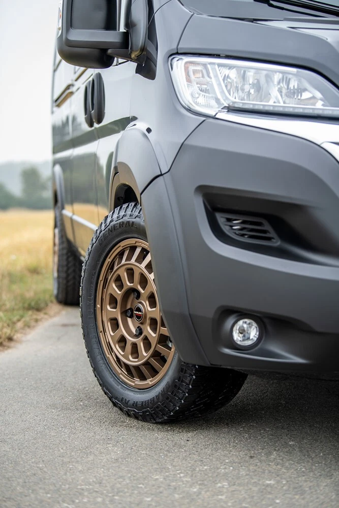 18 Zoll CW7 Borbet Alu Felgen für Renault Alaskan Allrad Pickup SUV 6x114,3