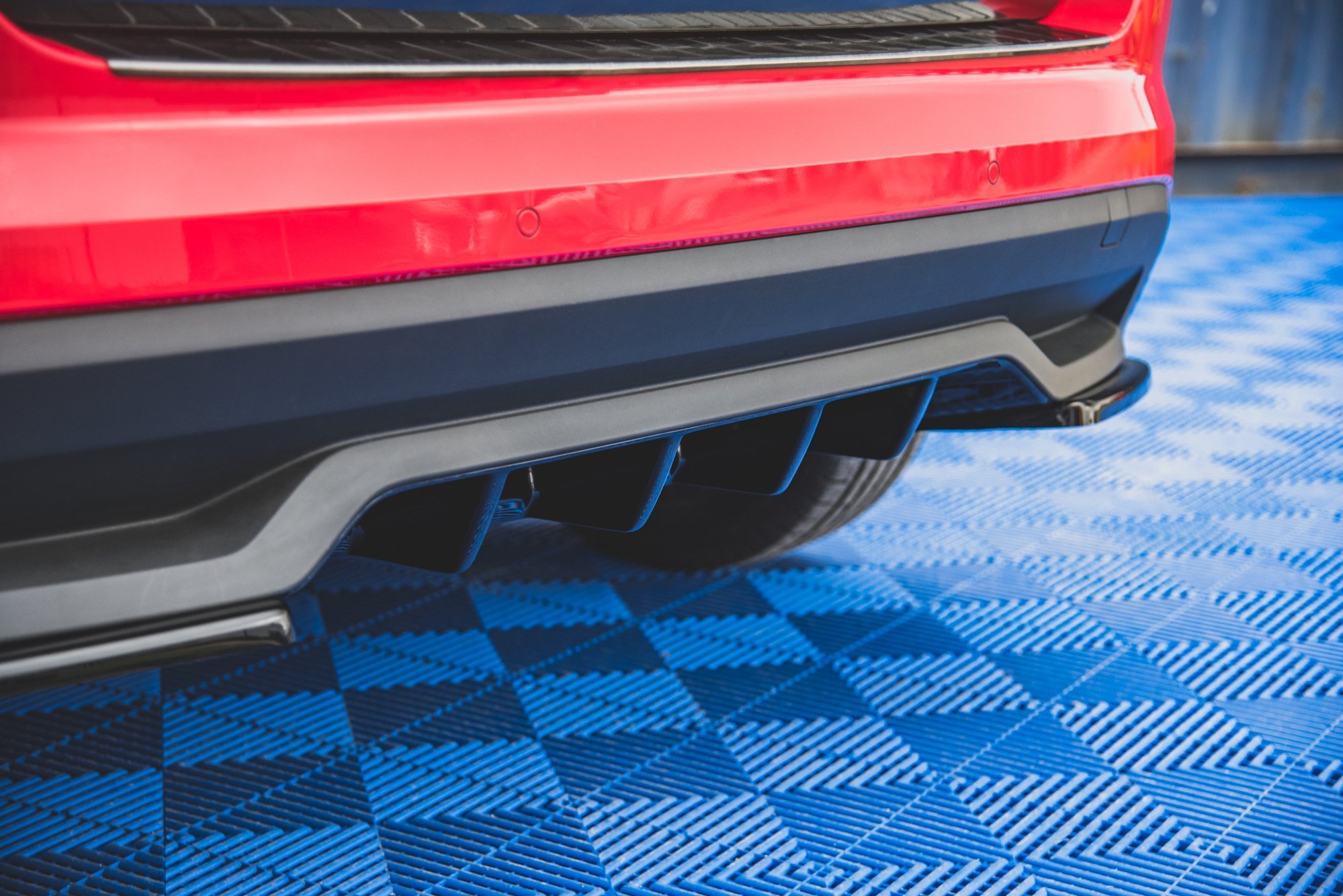 Street+ Heck Ansatz Diffusor passend für Skoda Kamiq Mk1 schwarz Hochglanz