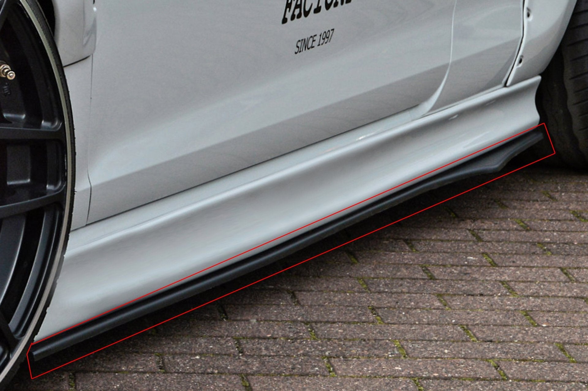 Seitenschweller im Cup 2 Look für BMW X3/X4 F25 F26 OEM Optik