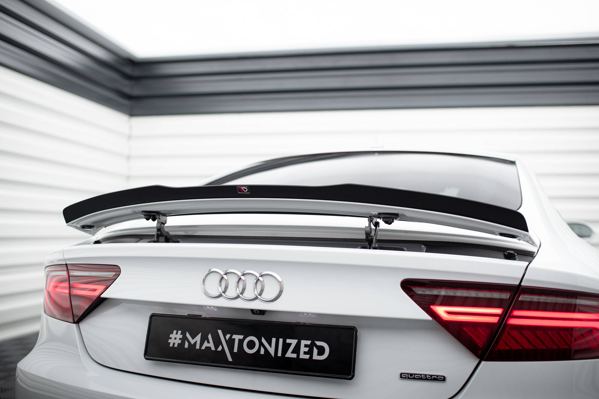 Heck Spoiler Aufsatz Abrisskante passend für Audi A7 / S7 / A7 S-Line C7 / C7 FL schwarz Hochglanz