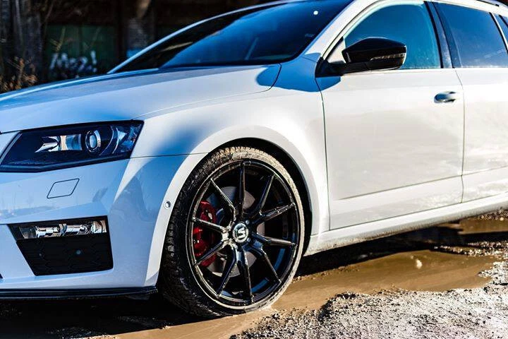 19 Zoll V1 Alu Felgen für Skoda Karoq Scout Octavia 1Z 5E NX VRS Superb Yeti RS