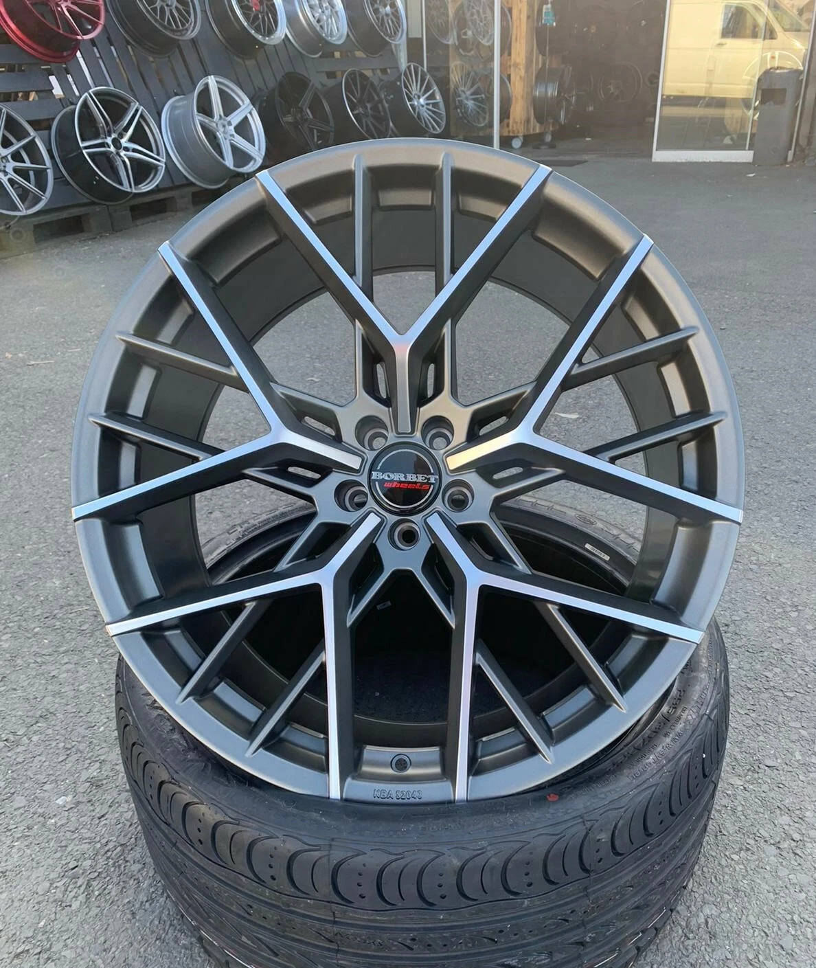 23 Zoll Borbet BY Alufelgen für Land Rover Discovery 5 Range Rover Sport Felgen