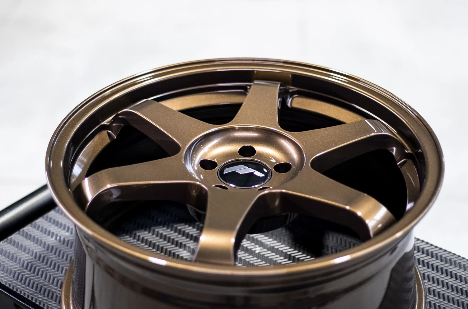 19 Zoll JR3 Felgen für VW Golf 5 6 7 8 Variant GTE E Golf GTI GTD R Bronze