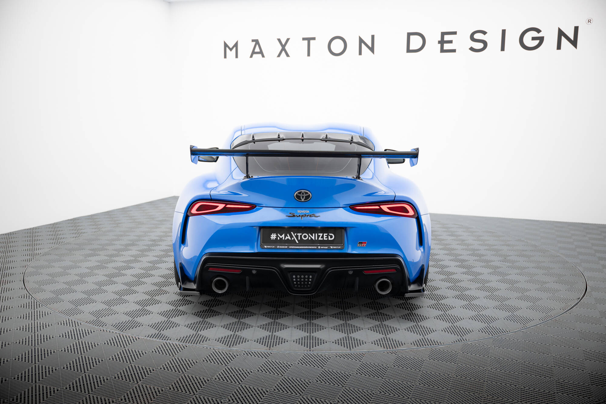 Carbon Heck Spoiler Heckflügel Standfuß Außen passend für Toyota Supra Mk5