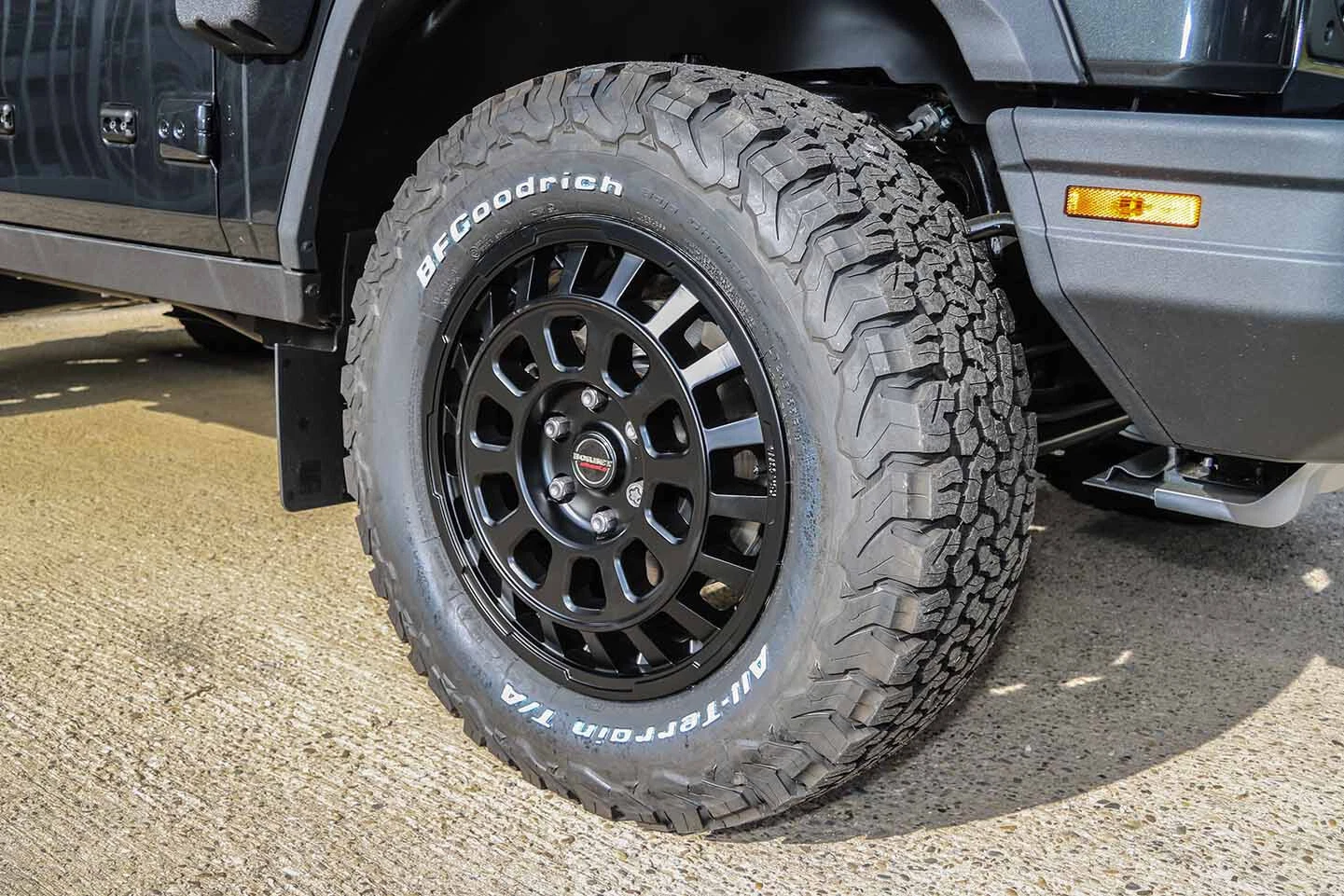 17 Zoll CW7 Borbet Alu Felgen für Mercedes Sprinter 4x4 Camper Wohnmobil Kasten