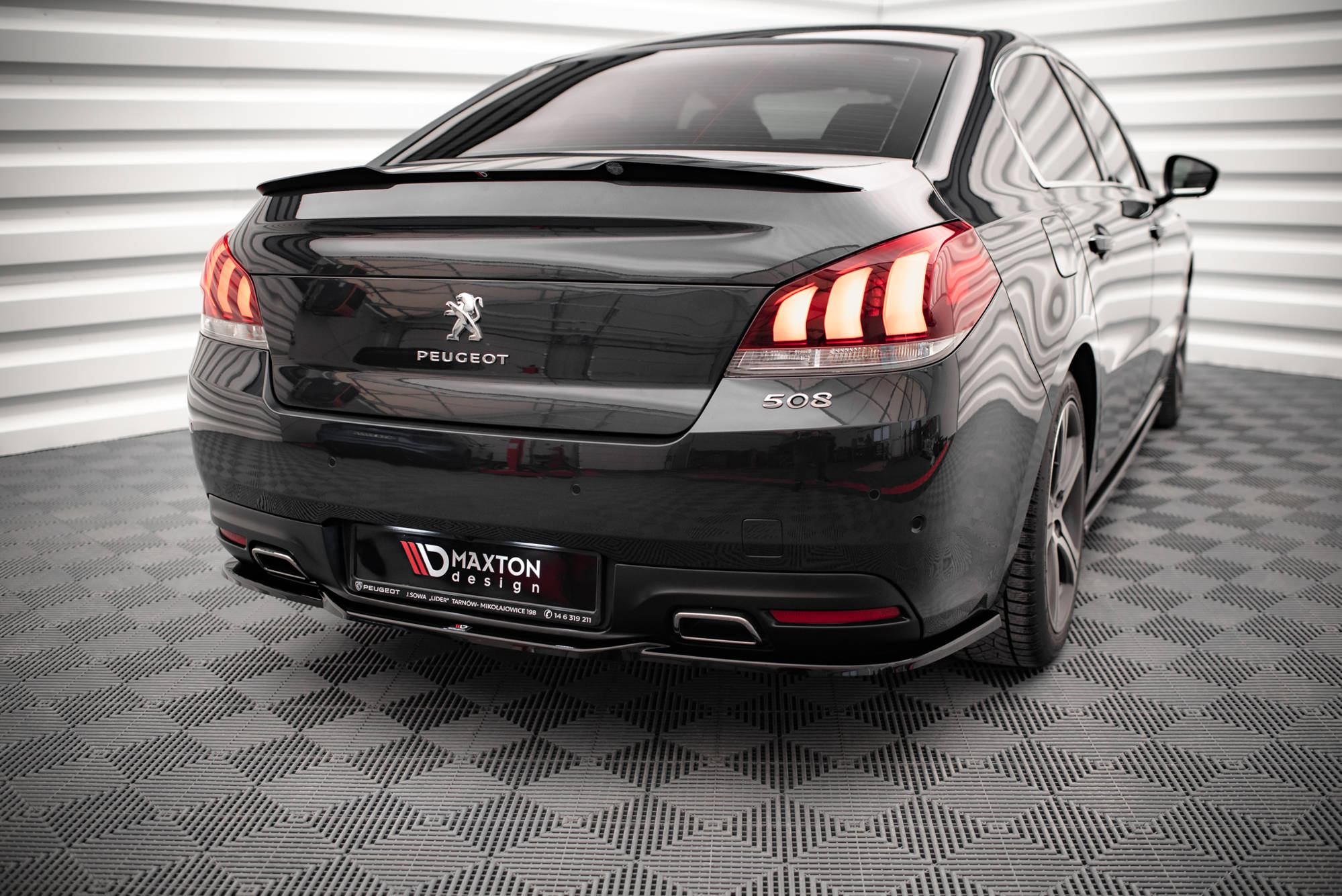 Street+ Mittlerer Diffusor Heck Ansatz RACE passend für Peugeot 508 GT Mk1 FL schwarz matt