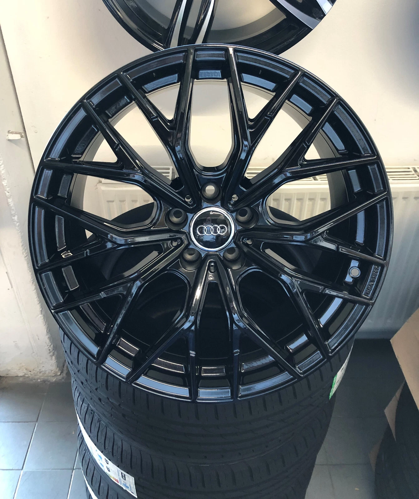18 Zoll WH37 Felgen für Skoda Enyaq 50 60 Karoq Scout Kodiaq Octavia RS Superb
