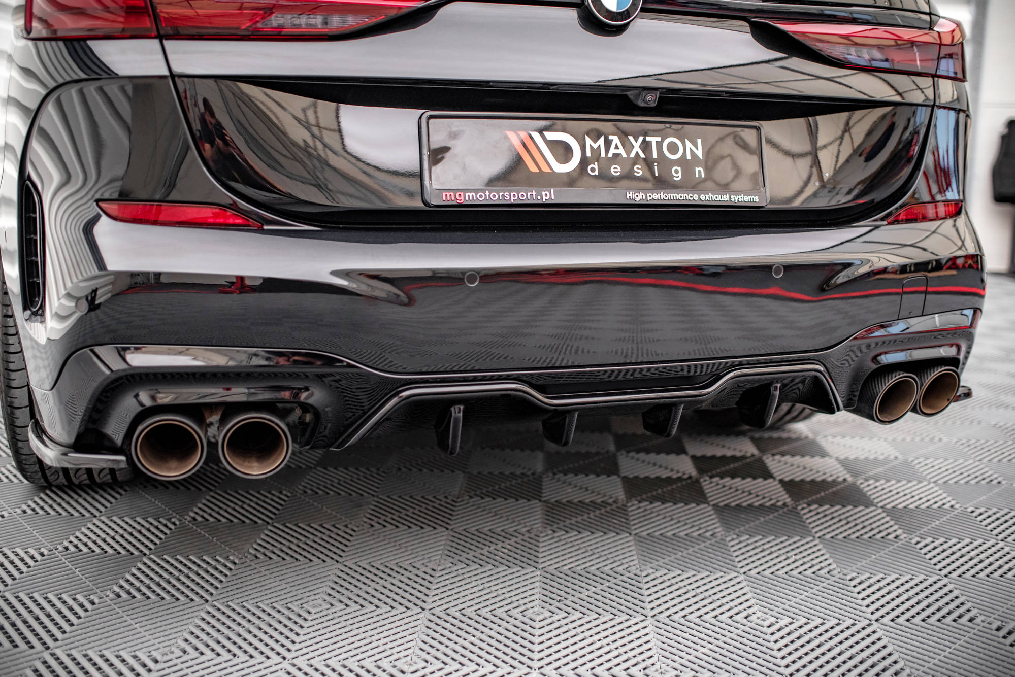 Street+ Heck Ansatz Diffusor passend für BMW M235i Gran Coupe F44 schwarz Hochglanz