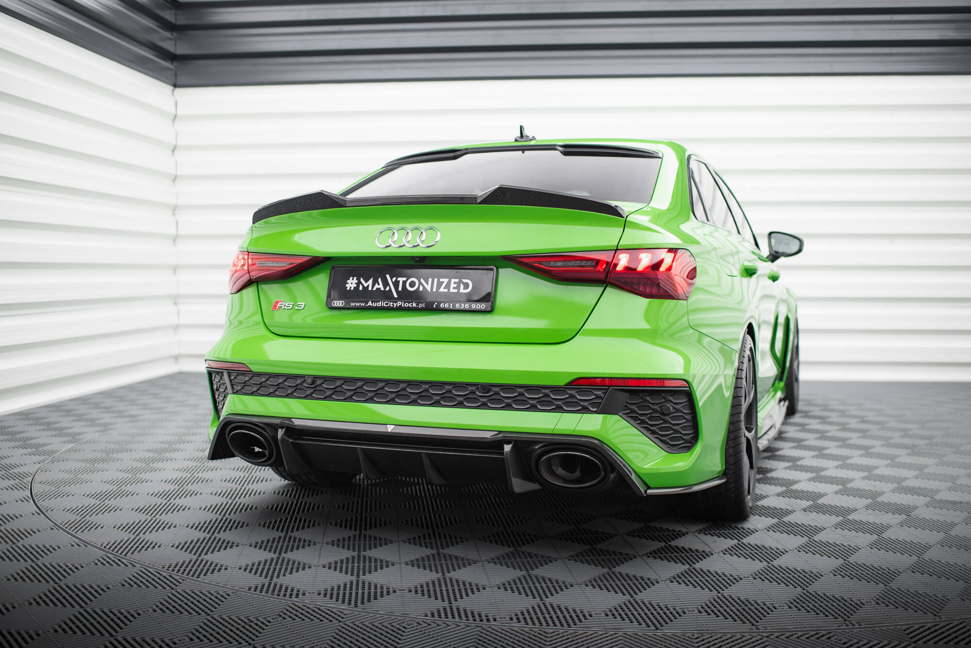 Carbon Fiber Street+ Heck Ansatz Flaps V.2 passend für Audi RS3 Limousine 8Y