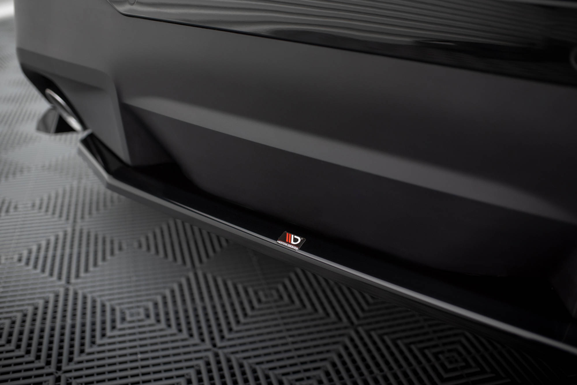 Street+ Mittlerer Diffusor Heck Ansatz passend für BMW 2 Coupe G42 schwarz Hochglanz