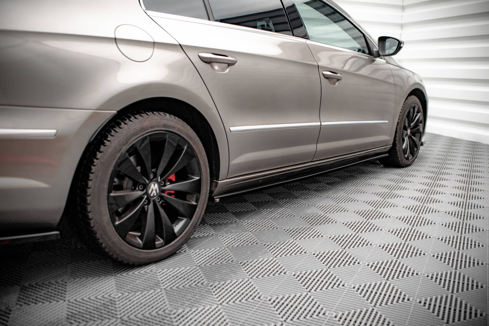 Street+ Seitenschweller Leisten V.2 passend für VW Passat CC schwarz Hochglanz