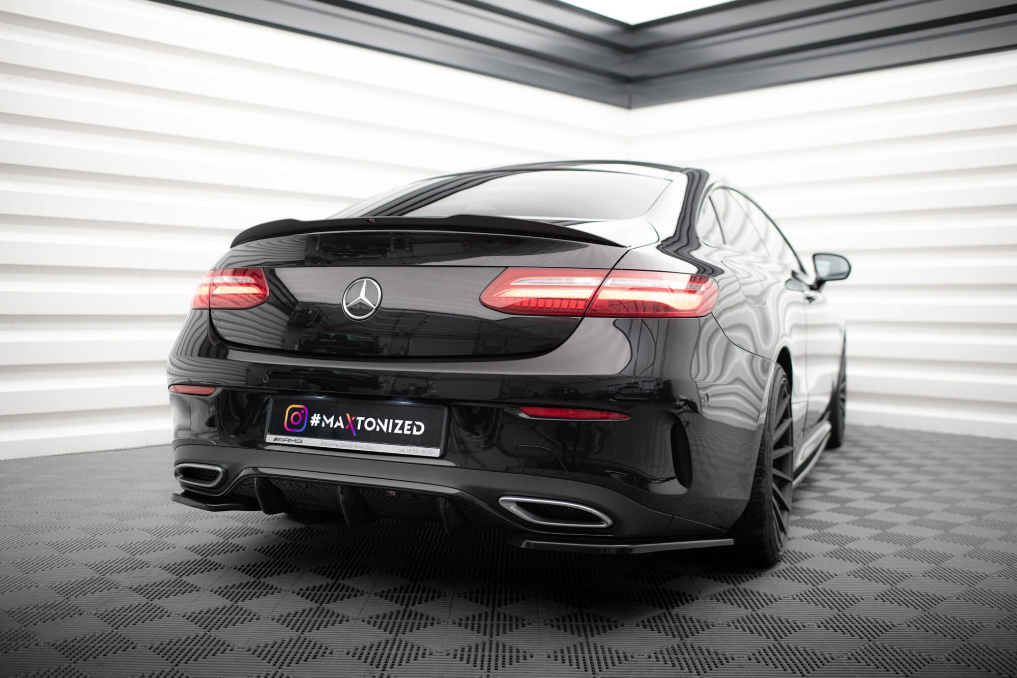 Spoiler CAP für Mercedes-Benz E-Klasse W213 Coupe C238 AMG-Line / 53 AMG schwarz Hochglanz