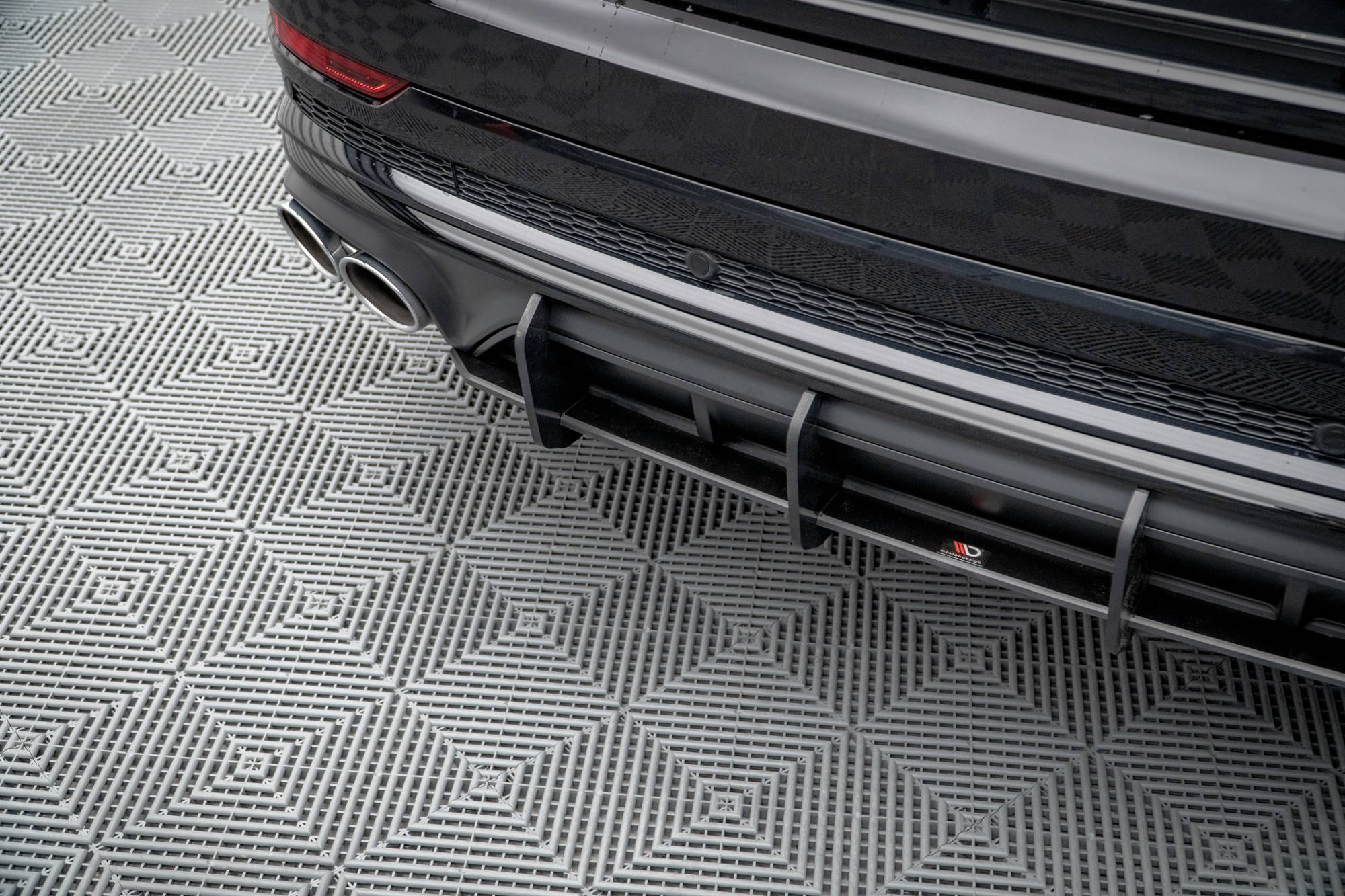 Street Pro Heckschürze Heck Ansatz Diffusor passend für Audi SQ8 Mk1