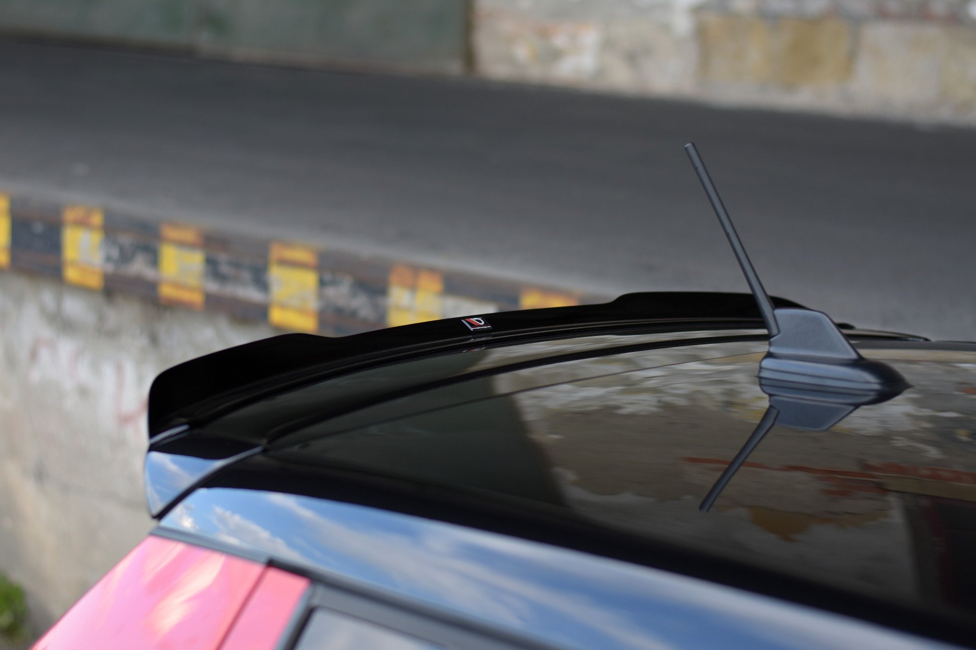 Spoiler CAP für Skoda Fabia RS Mk2 schwarz Hochglanz