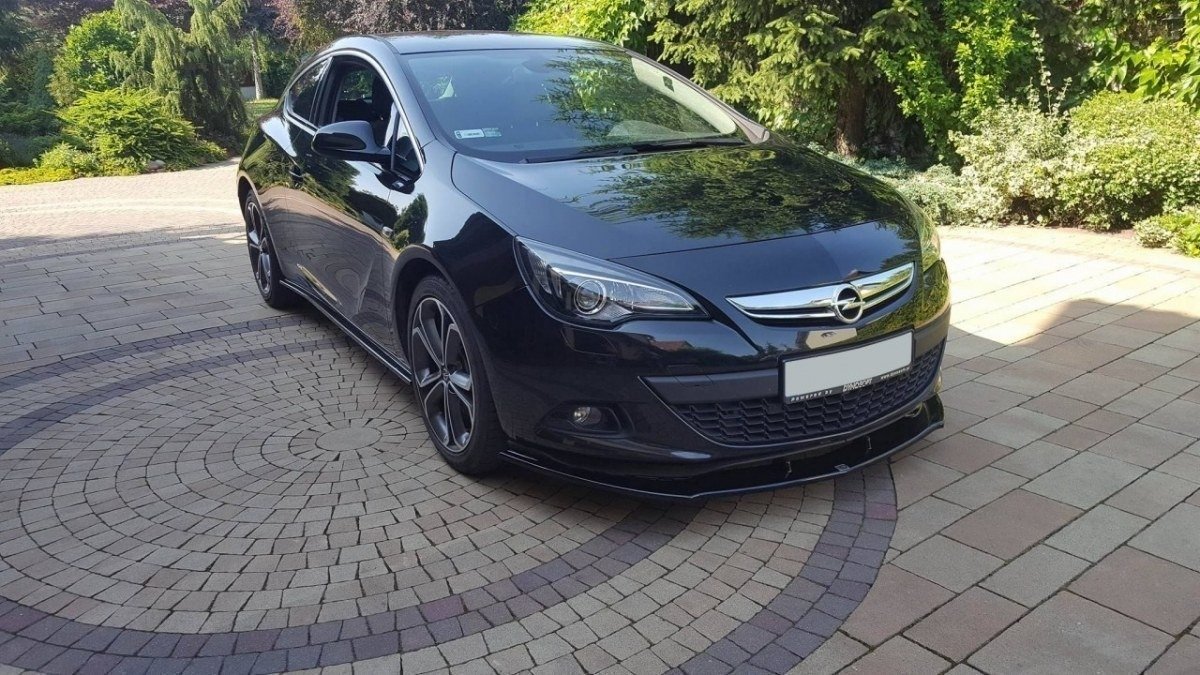 Street+ Spoilerlippe Front Ansatz passend für Opel Astra GTC schwarz Hochglanz
