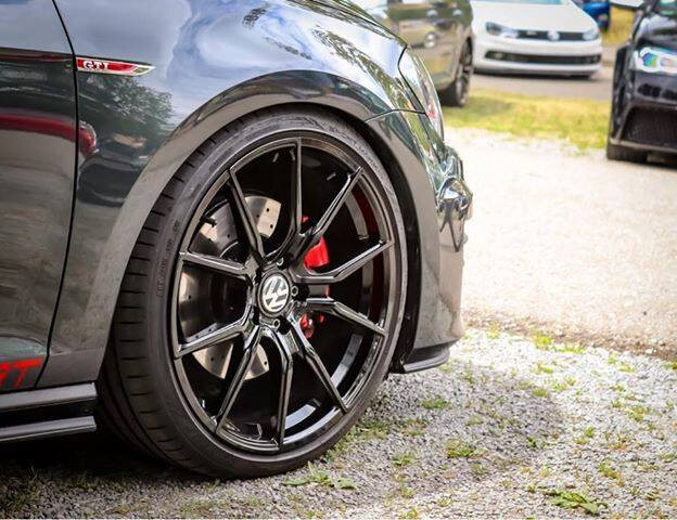 19 Zoll V1 Alu Felgen 5x112 et45 für Audi A3 S3 RS3 Ateca Cupra Q2 Q3 GTI Leon