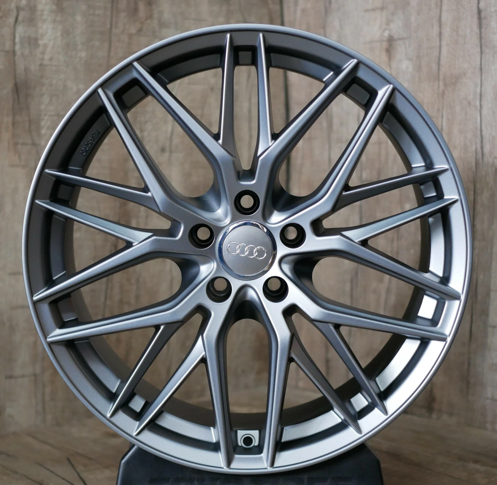 18 Zoll DM08 Felgen für Audi A3 S3 RS3 8P 8V S-Line TT RS 8J 8S Cabrio Coupe A6