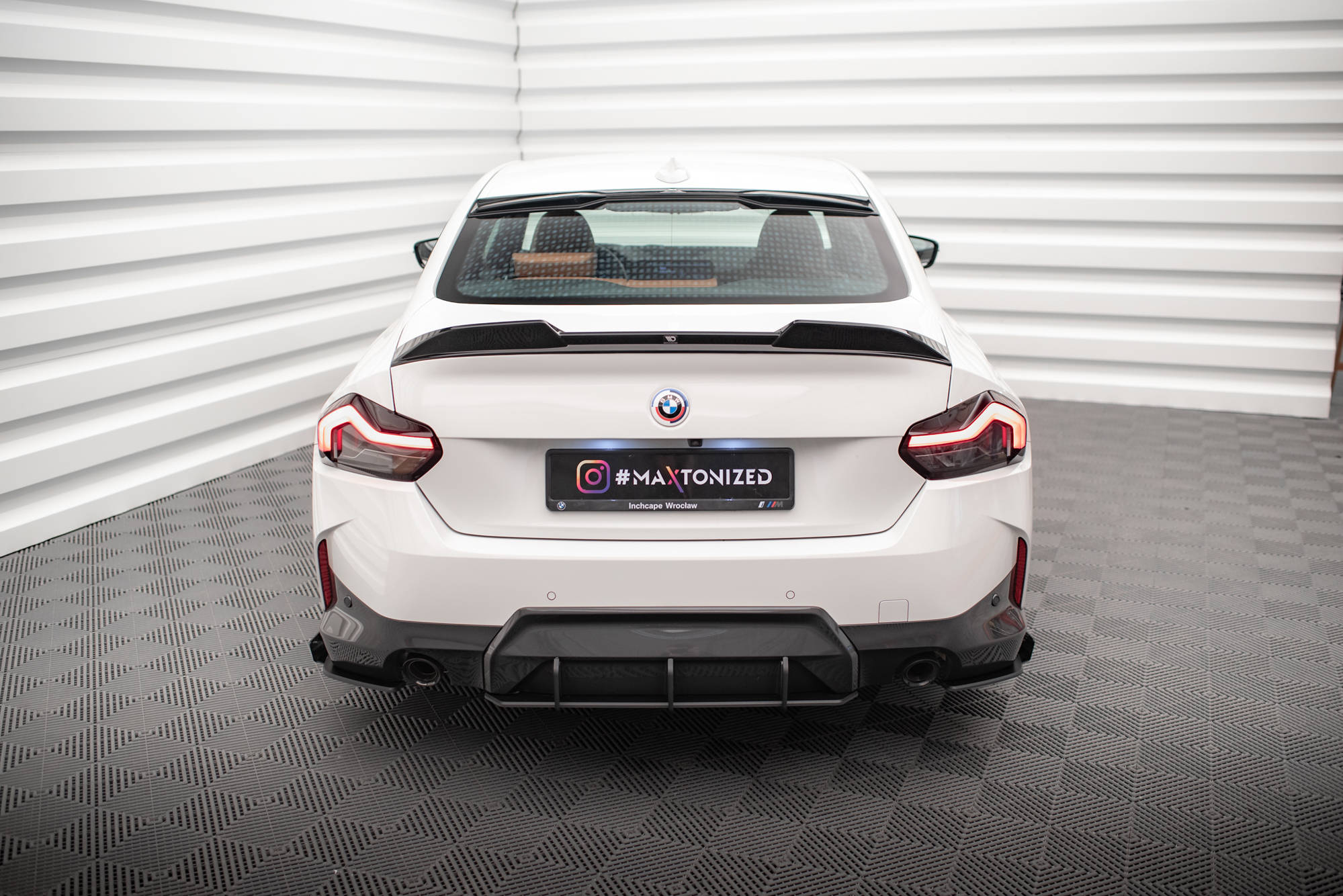 Street Pro Heck Ansatz Flaps passend für BMW 2 Coupe M-Paket G42 schwarz Hochglanz
