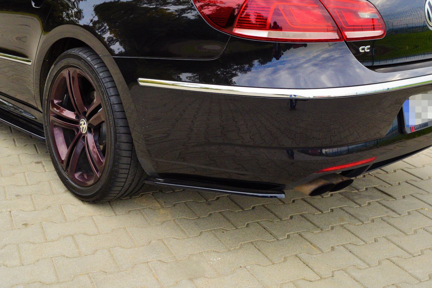 Heck Ansatz Flaps Diffusor für VOLKSWAGEN CC R-LINE schwarz Hochglanz