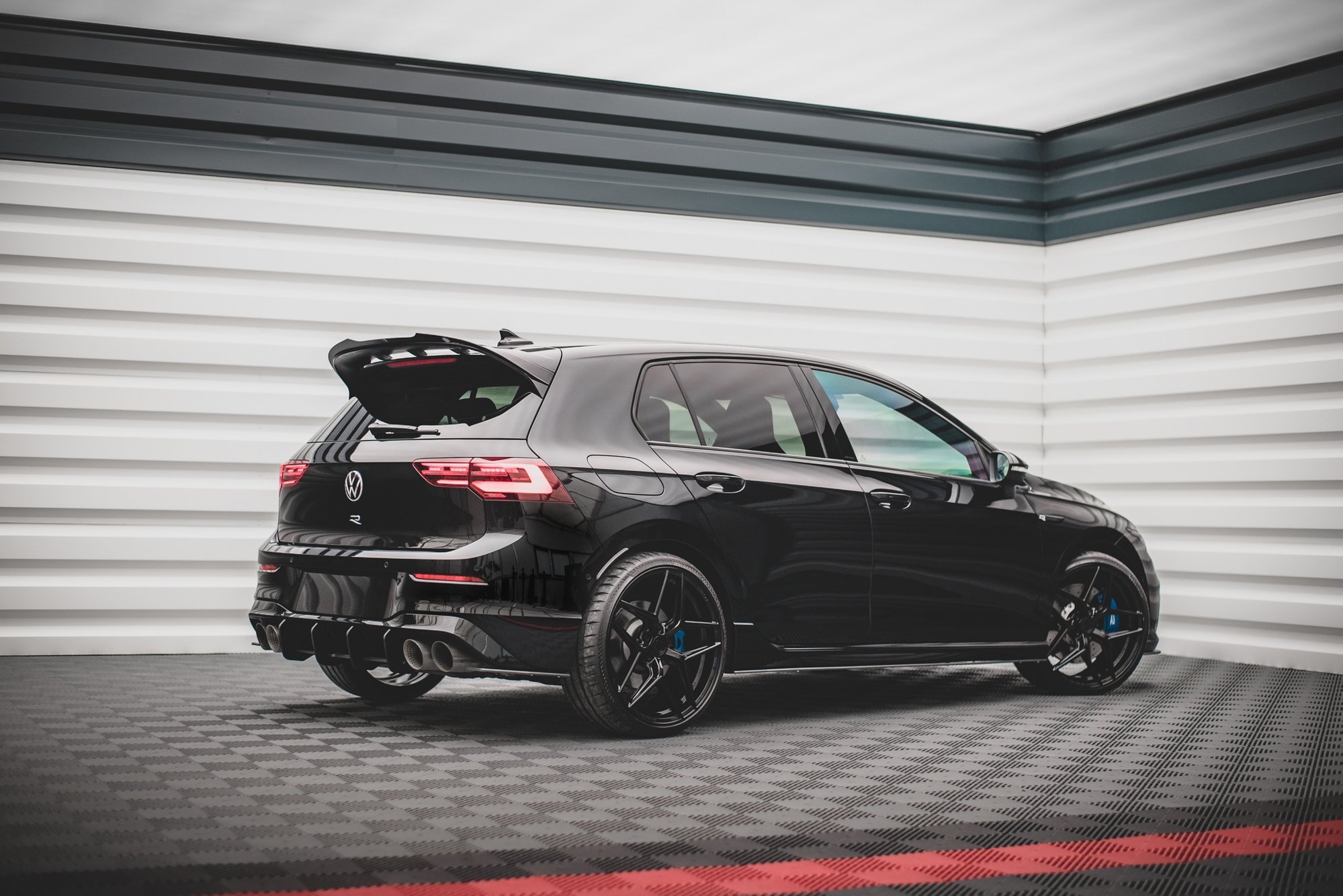 Street Pro Heckschürze Heck Ansatz Diffusor passend für VW Golf R Mk8 rot
