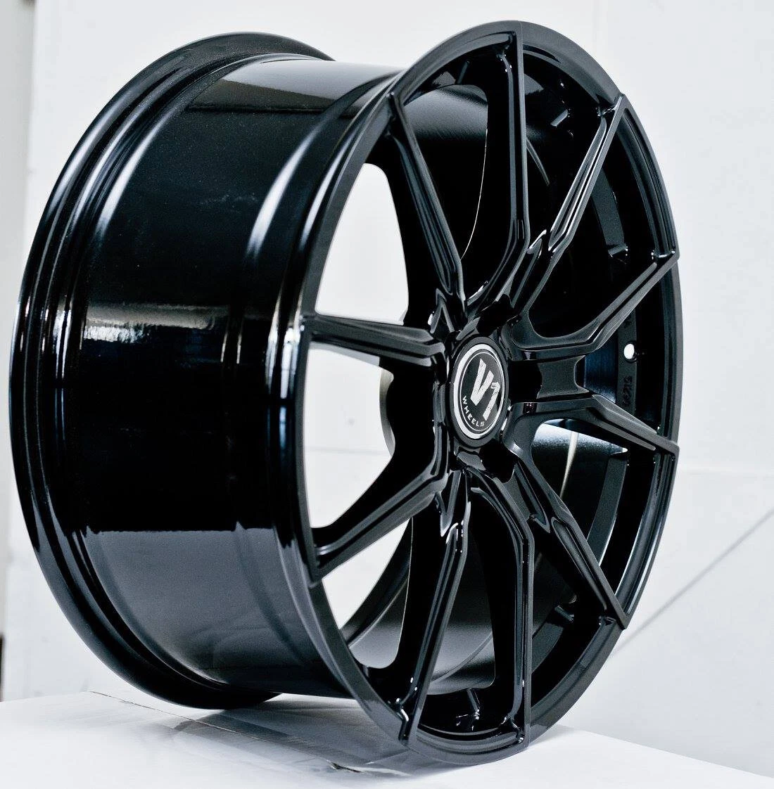 18 Zoll V1 Felgen für BMW 1er F40 M135i X1 X2 X3 X4 F48 F39 G01 G02 M Paket