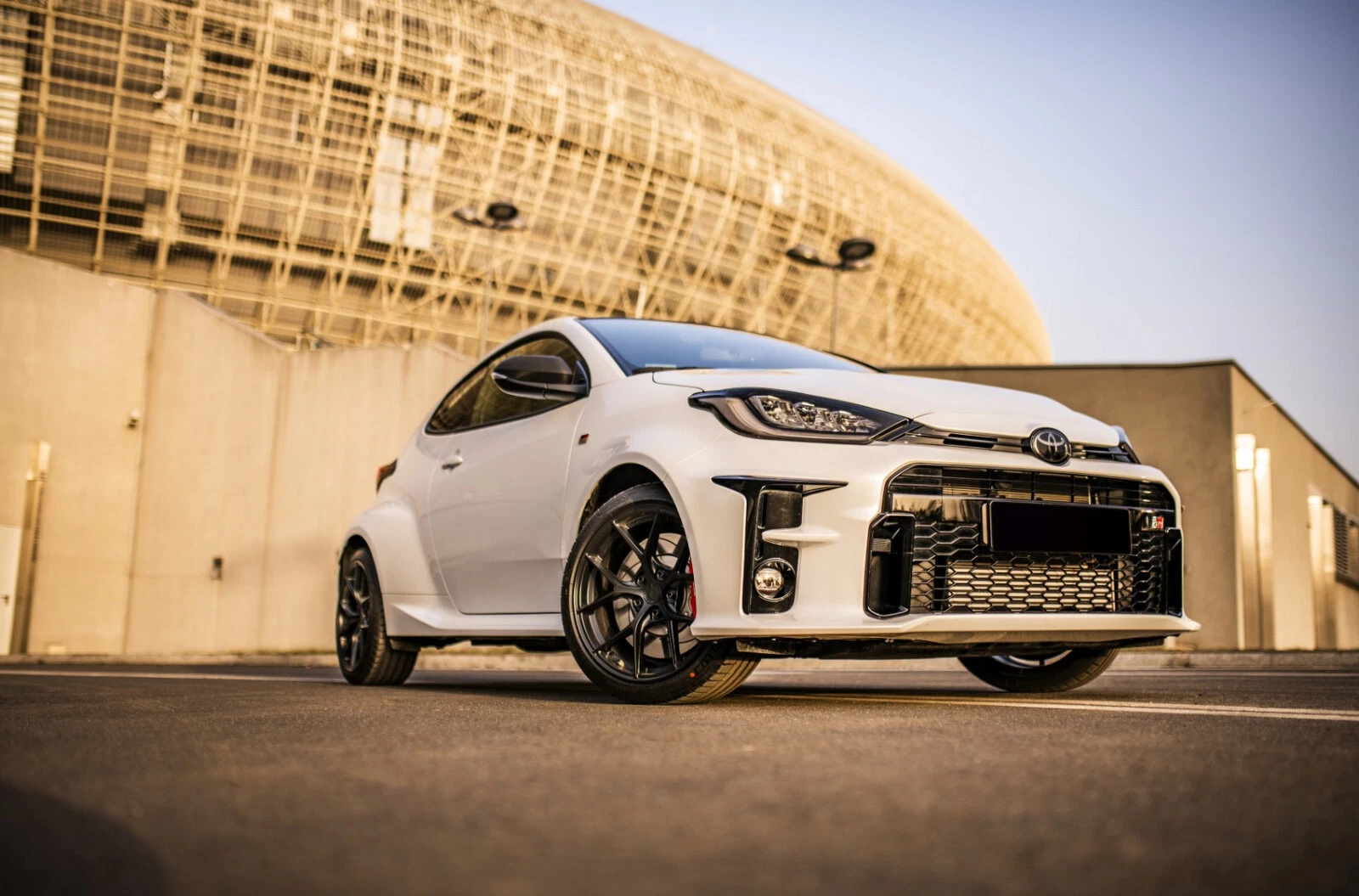 19 zoll SL01 Felgen für Toyota GR Yaris 8,9KG Flow Form Japan Racing Schwarz