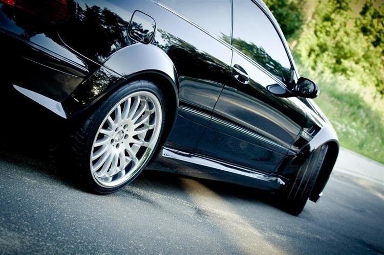 BODYKIT für MERCEDES CLK W209 BLACK SERIES LOOK