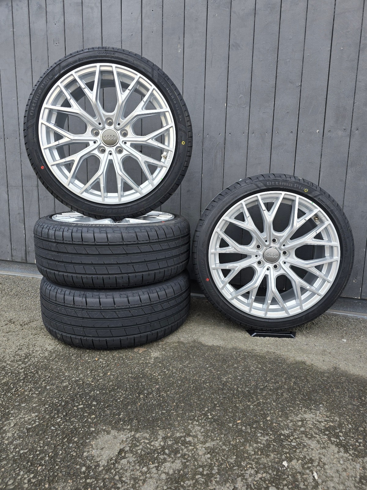 20 Zoll WH37 Alu Felgen für Audi A4 A5 A6 A7 A8 S4 S5 S6 S7 S8 Q5 SQ5 8U FY