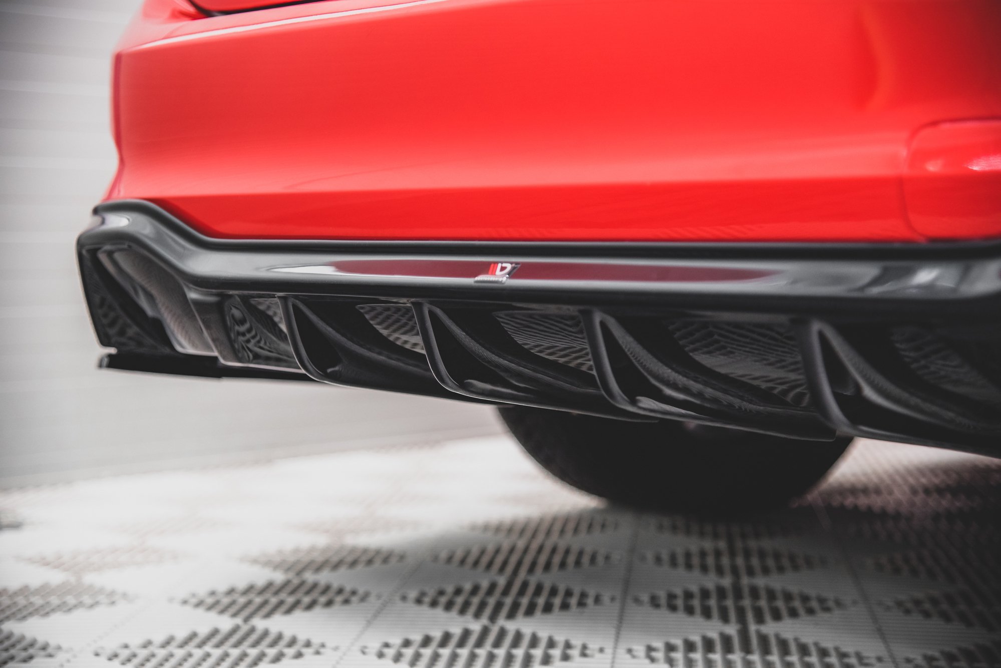 Street+ Heck Ansatz Diffusor passend für Ford Focus ST-Line Kombi Mk4 schwarz Hochglanz