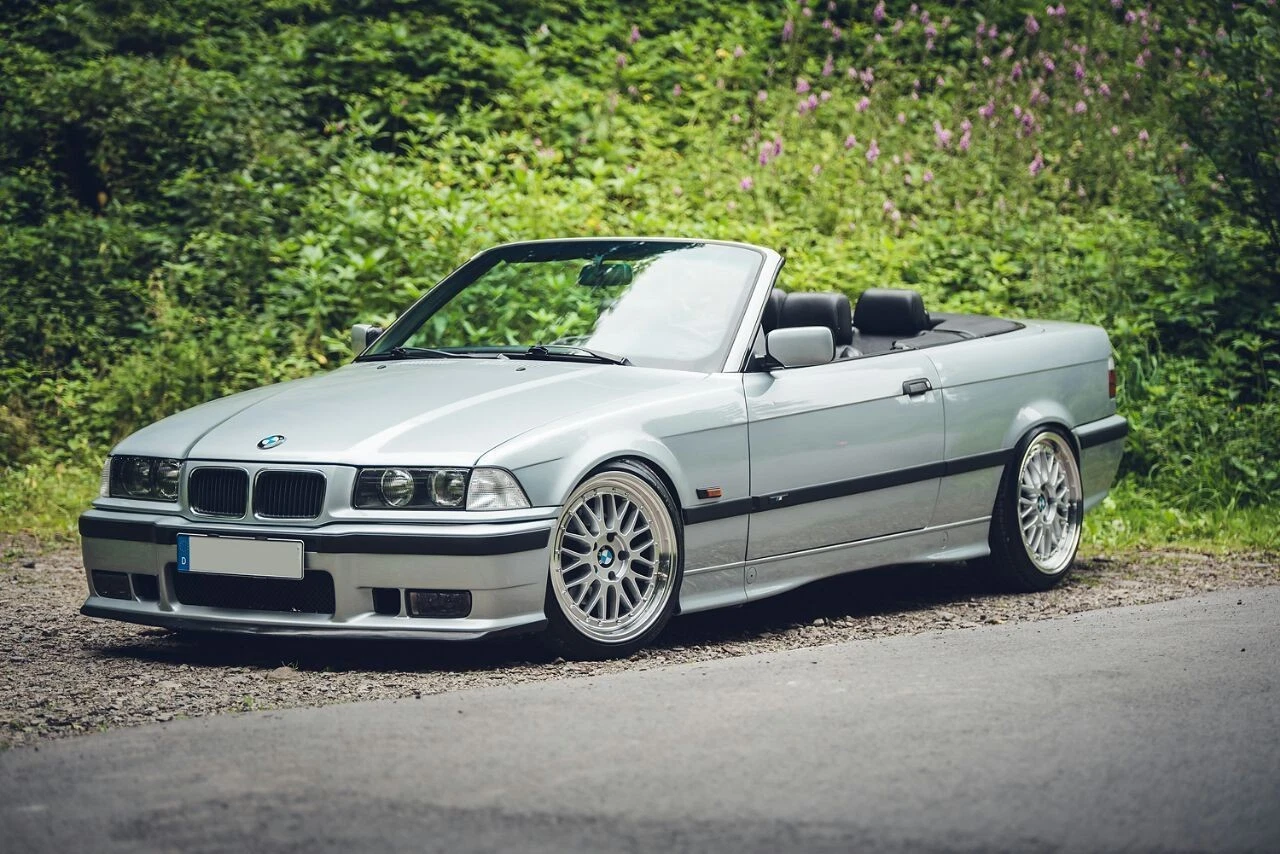 18 Zoll UA3 Felgen für BMW M Performance Paket 5er F10 F11 X1 X3 Z3 Z4 Touring