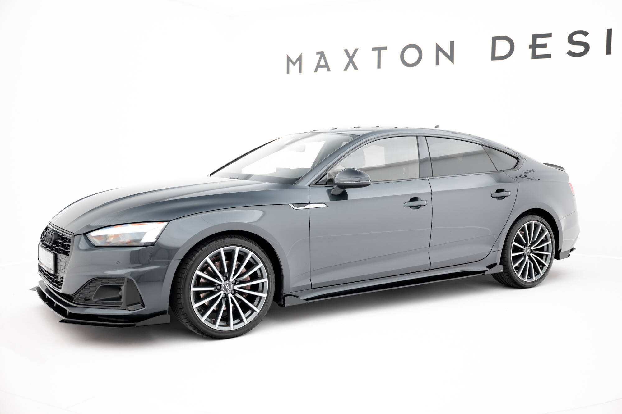Seitenschweller Flaps passend für Audi A5 Sportback F5 FL schwarz Hochglanz
