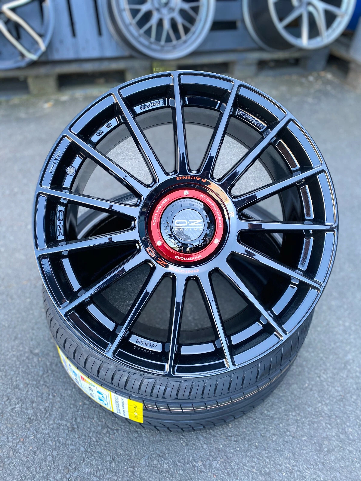 19 Zoll OZ Superturismo Evo Felgen für Audi TT RS TTS TTRS Seat Leon Cupra FR