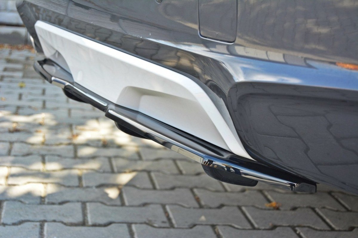Street+ Mittlerer Diffusor Heck Ansatz RACE passend für BMW X4 M Paket RACE Carbon Look