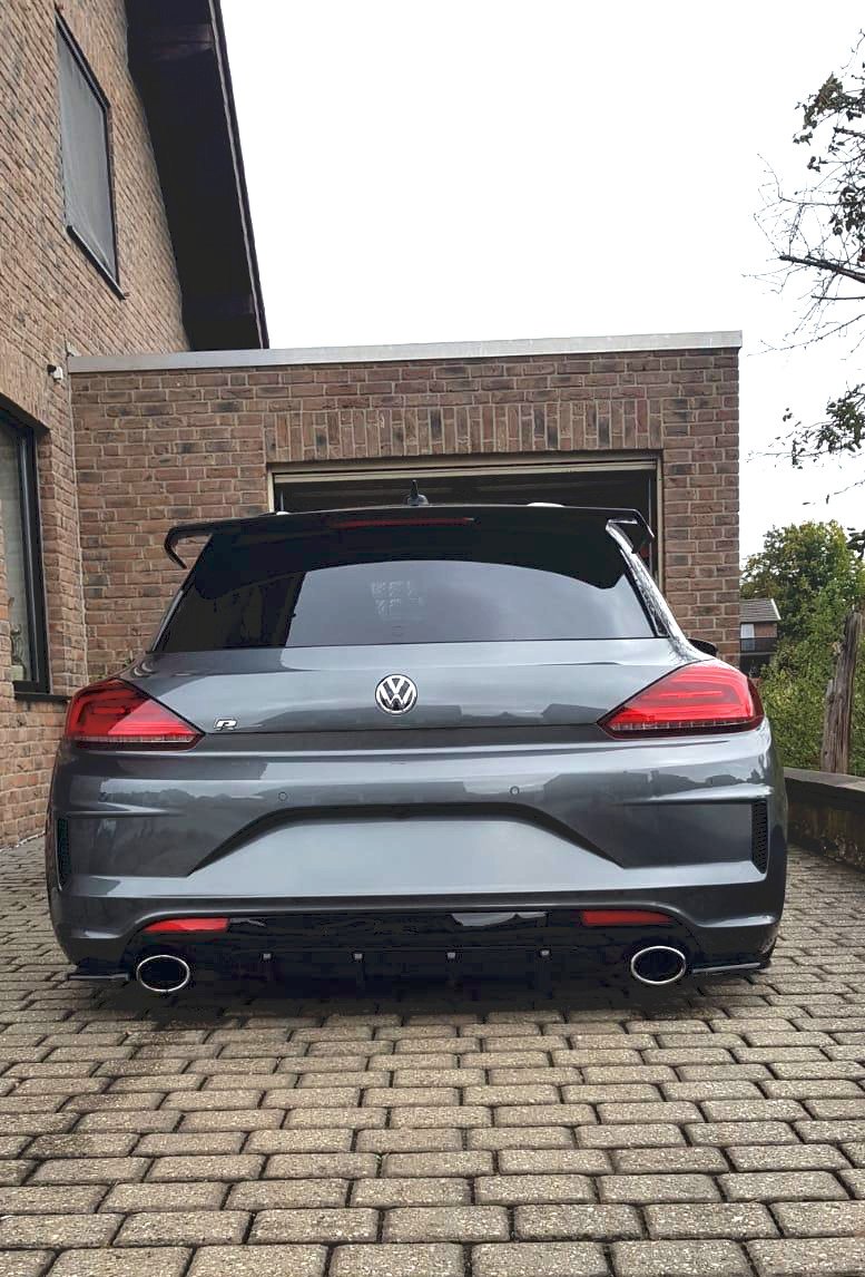 Heck Ansatz Flaps Diffusor für VW Scirocco R Mk3 Facelift schwarz Hochglanz