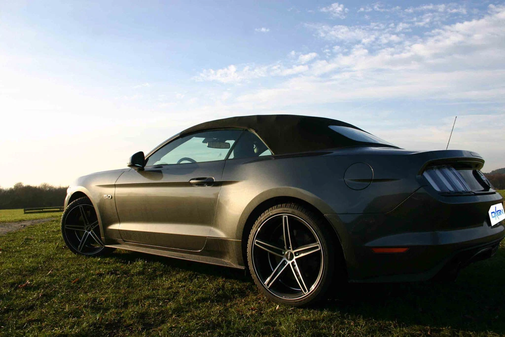 20 zoll Oxigin 18 Felgen für Ford Mustang LAE Schwarz Poliert 9x20 et38 5x114,3