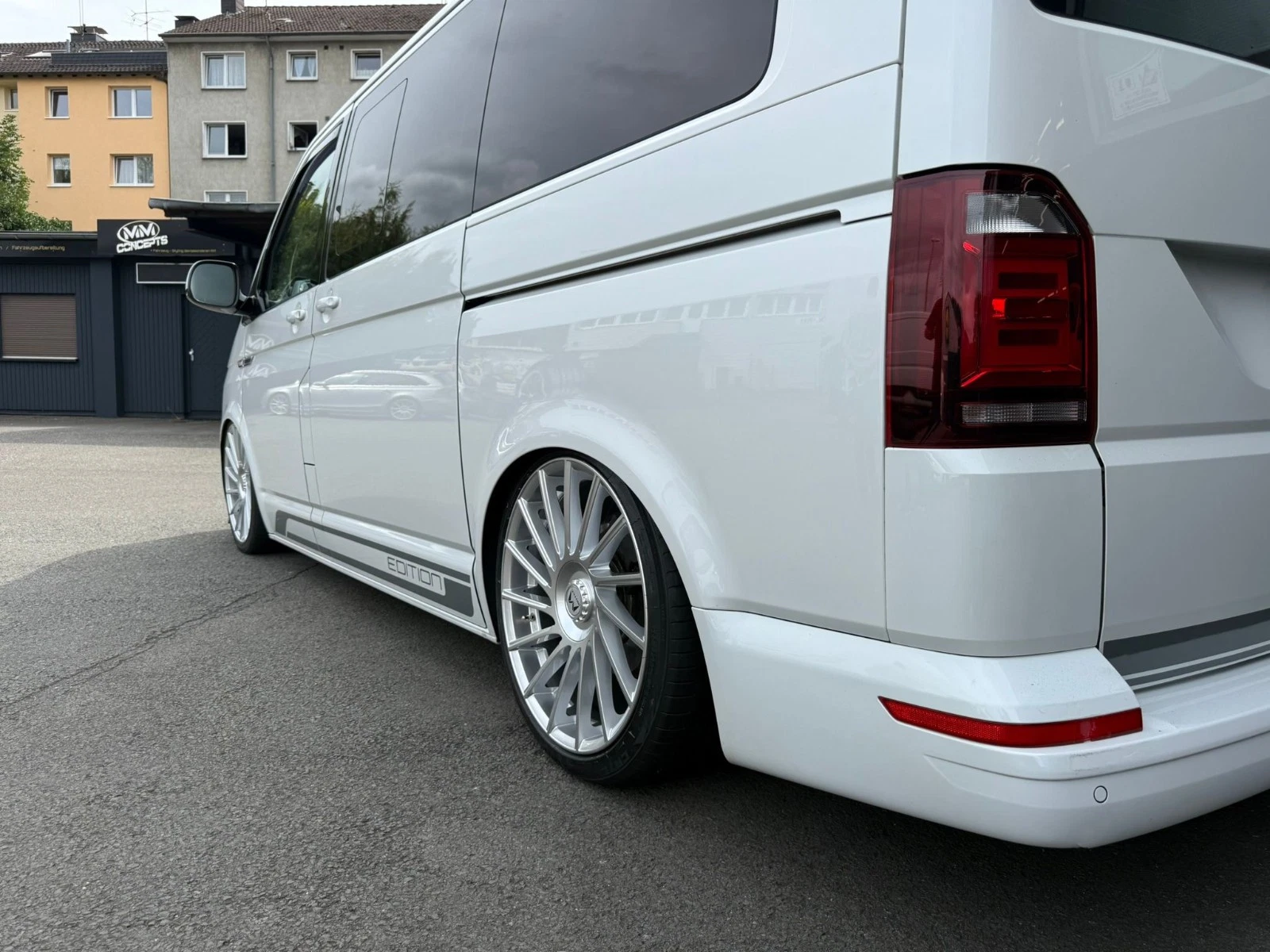 20 Zoll Motec Tornado für VW Amarok T5 T6 Transporter Multivan Bus California